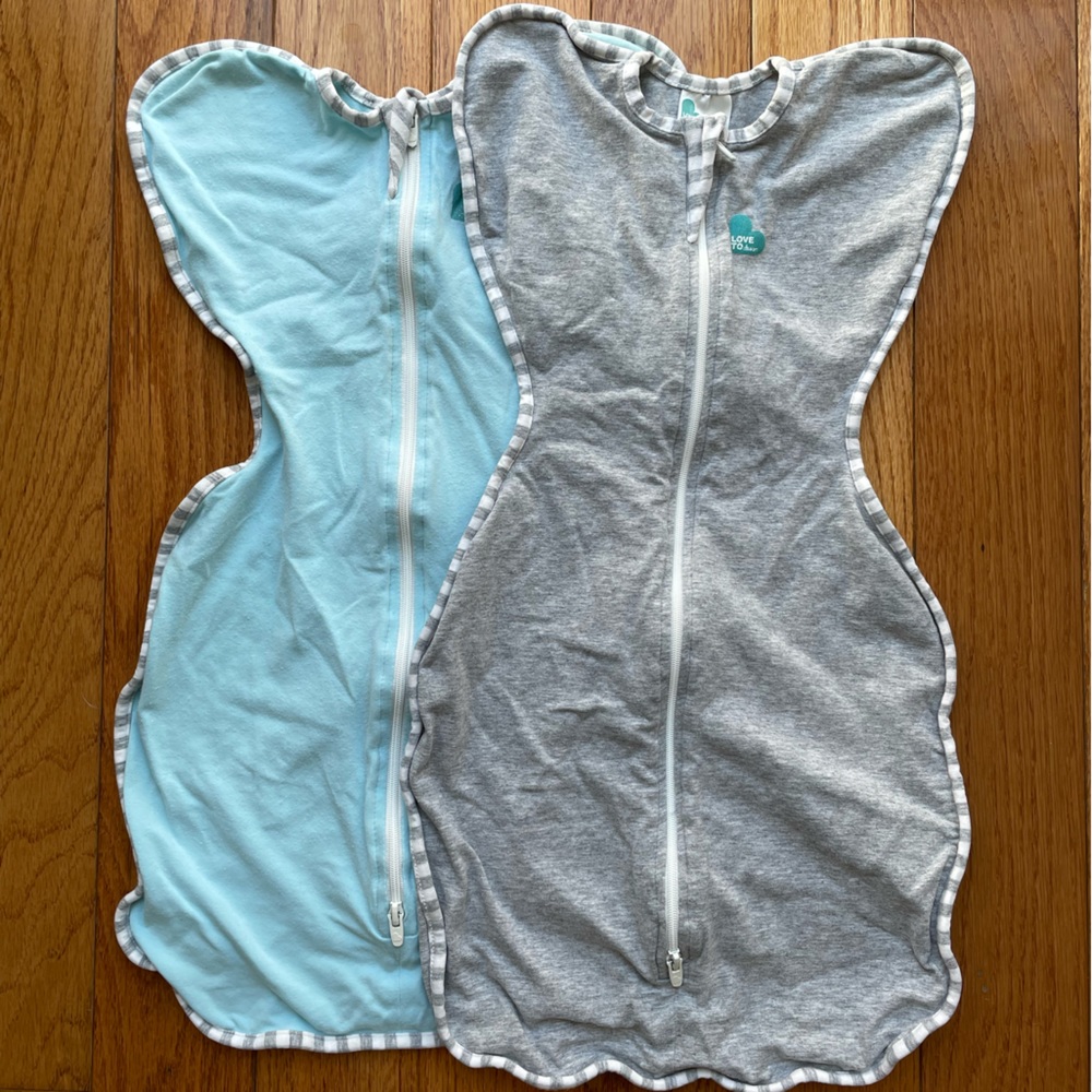 Love To Dream Swaddles. Size SMALL (8-13lbs). Used. Good condition.